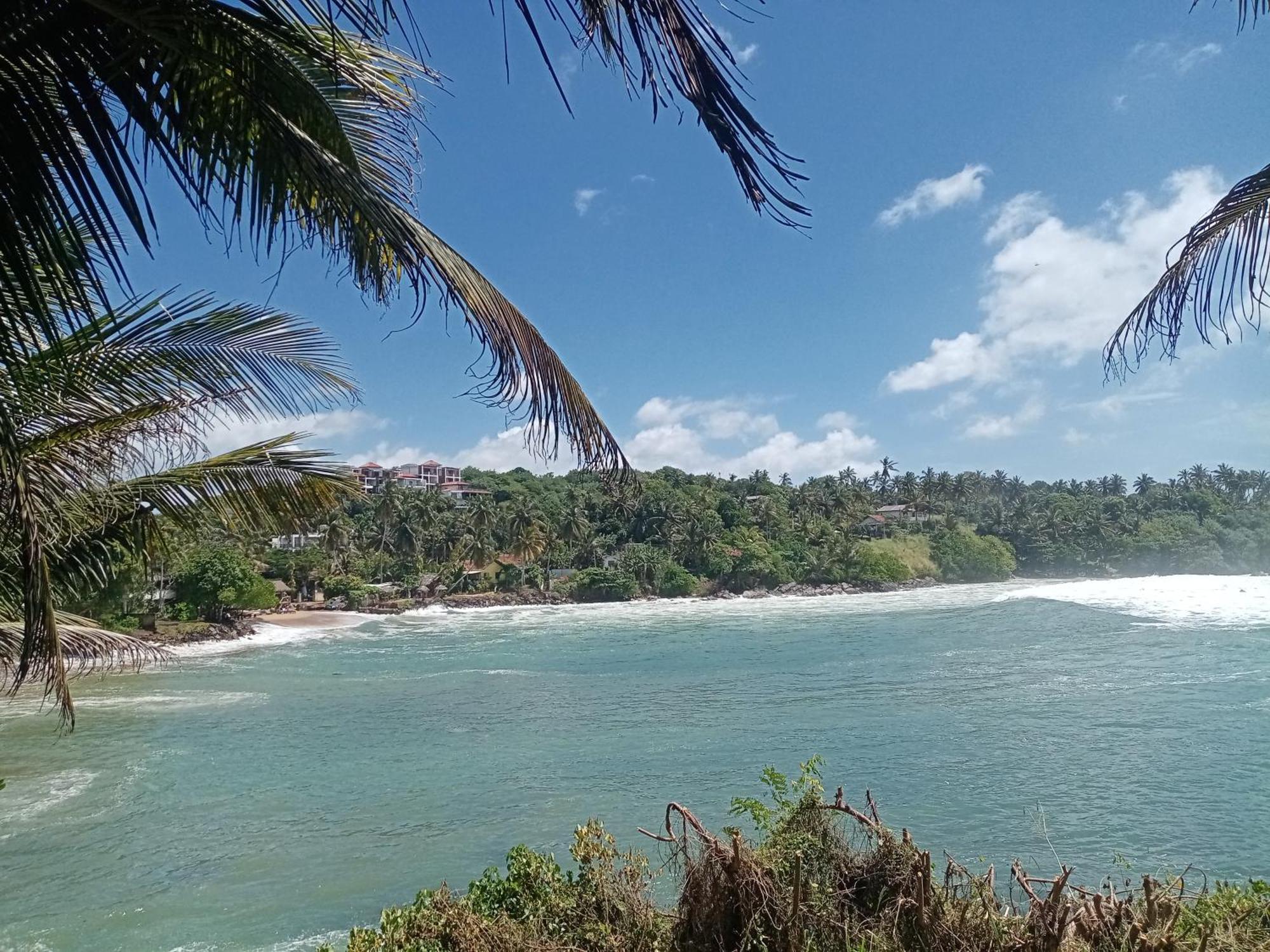 Surf Paradise Tangalle Eksteriør bilde