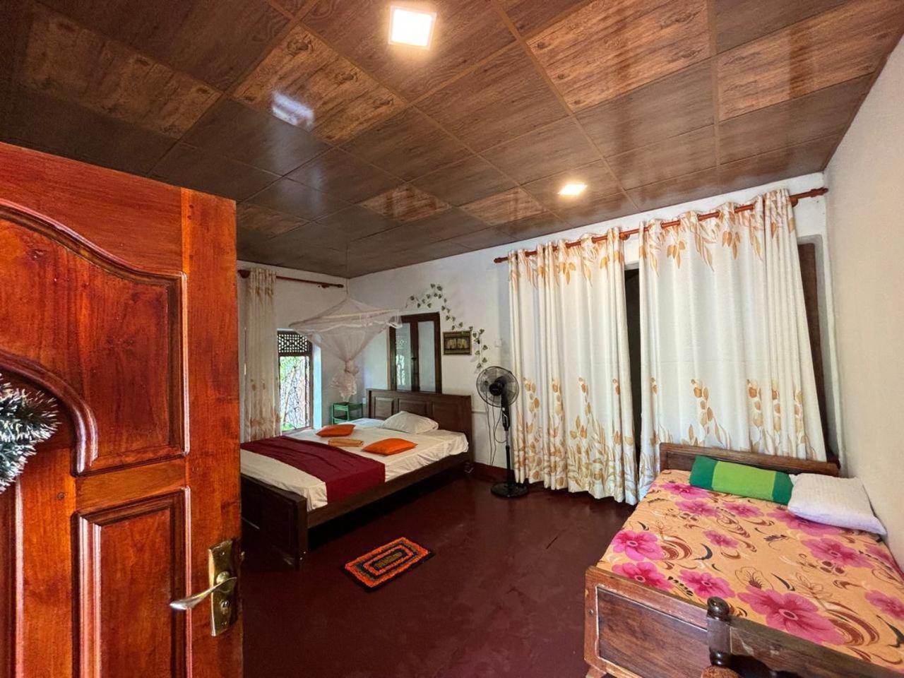 Surf Paradise Tangalle Eksteriør bilde